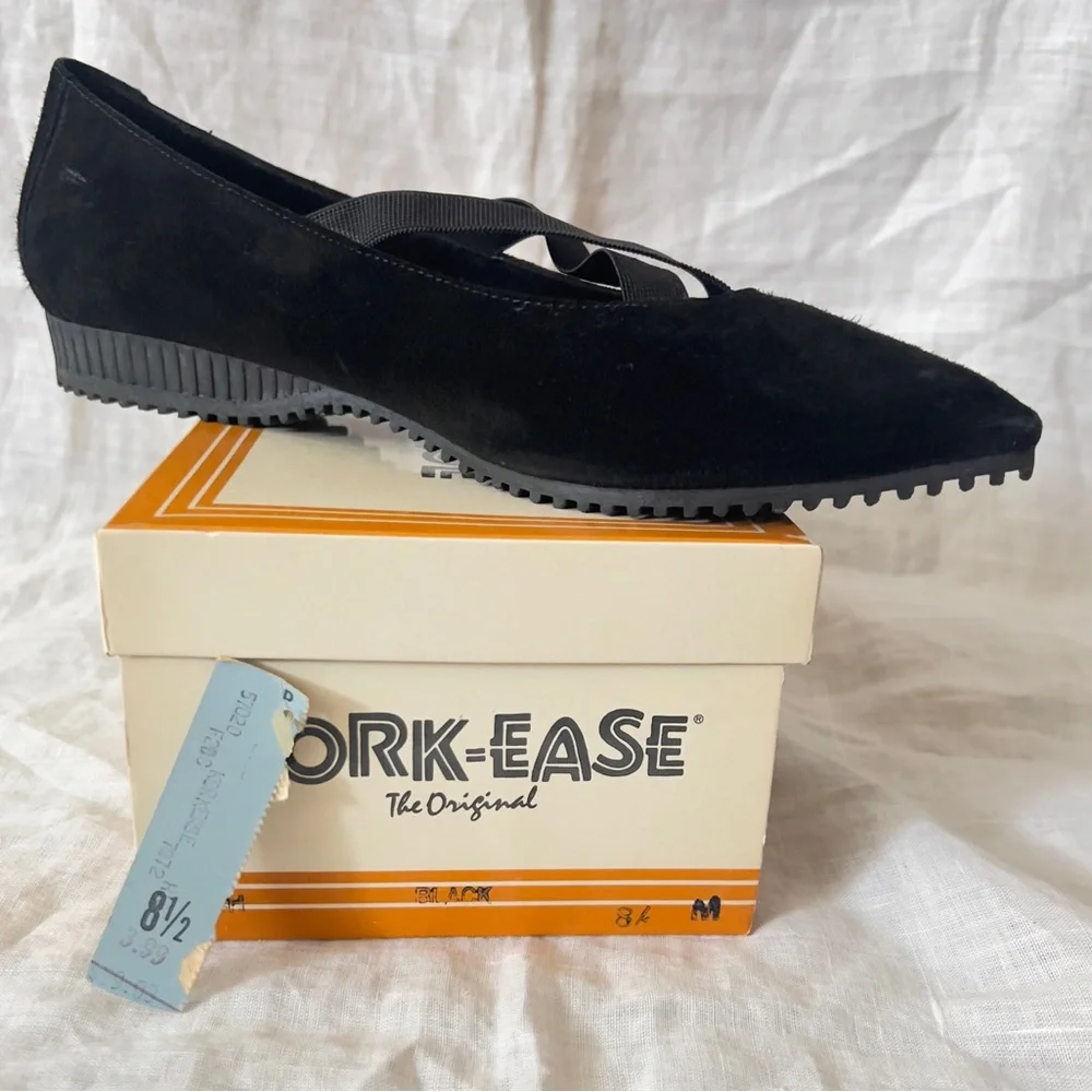 VTG Kork-Ease Deadstock Black Suede Ballet Flats Cross Straps 8.5M